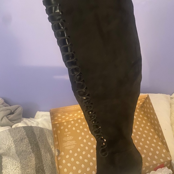 Spring thigh high boots size 7.5 - Picture 3 of 3
